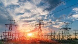 Former NextEra attorney won’t recuse herself on NextEra-Dominion SCC vote